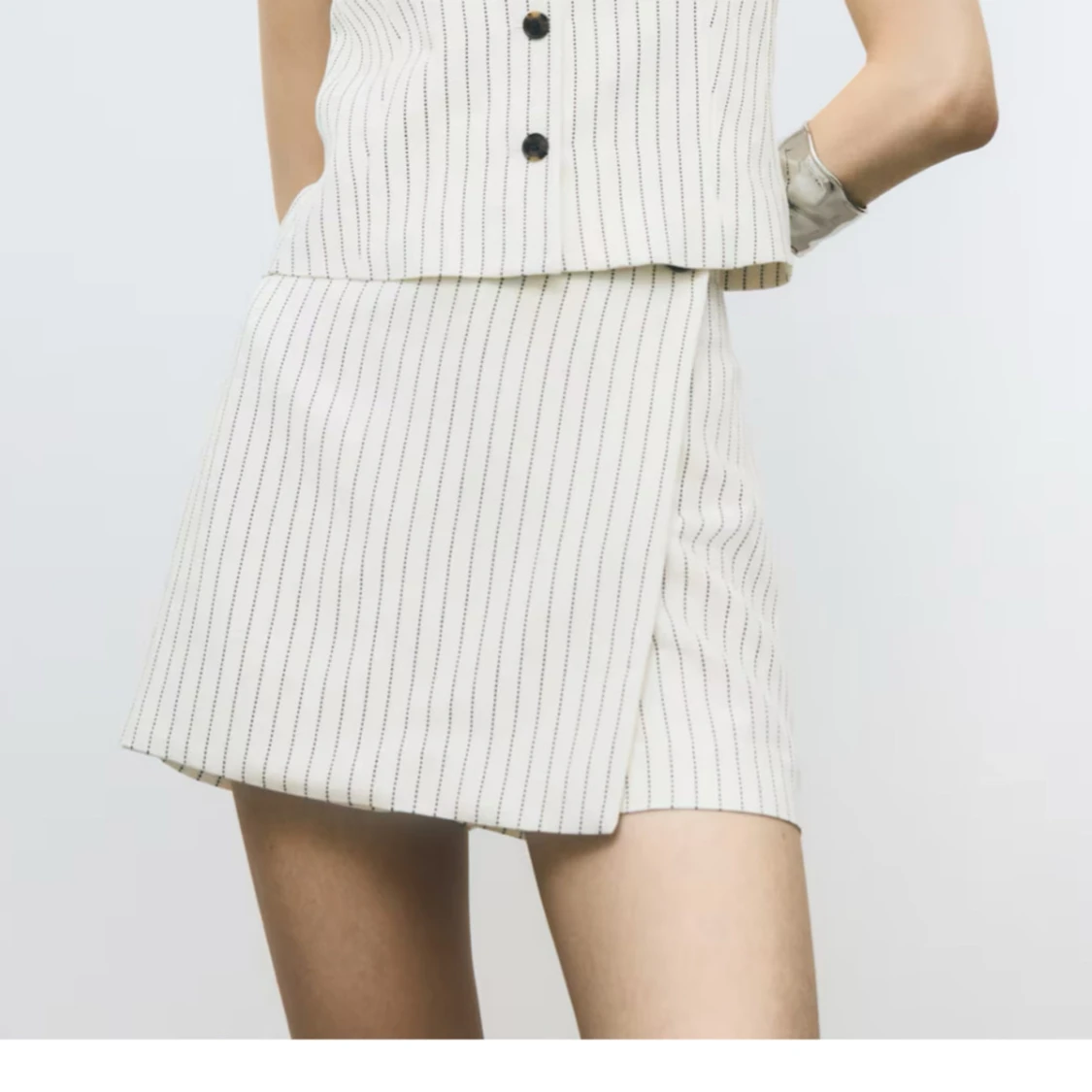 Shortskjol randig  - 2