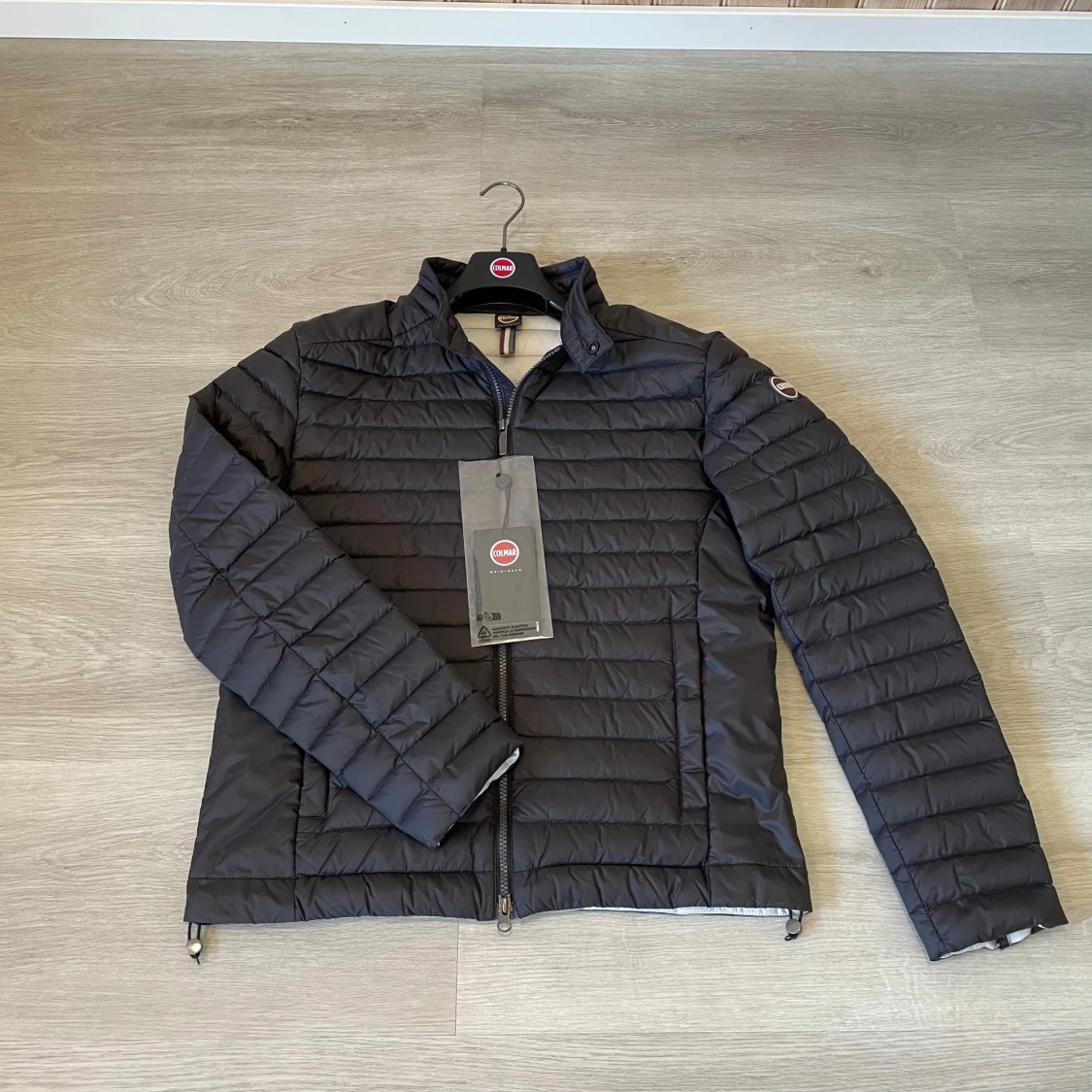 Colmar jacka storlek 50/M