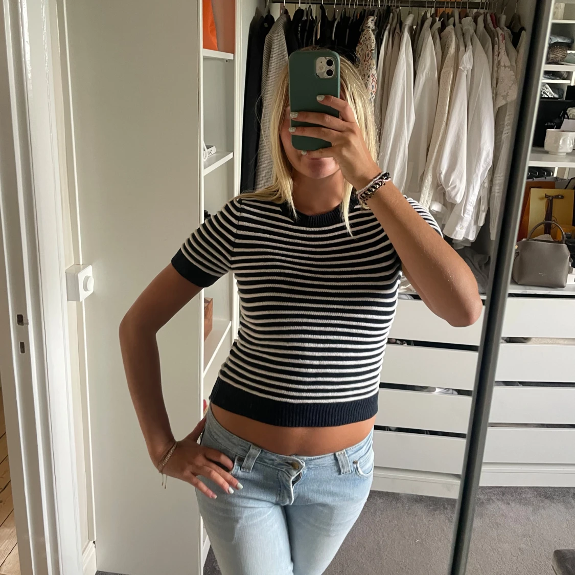 Randig croppad stickad topp - 3