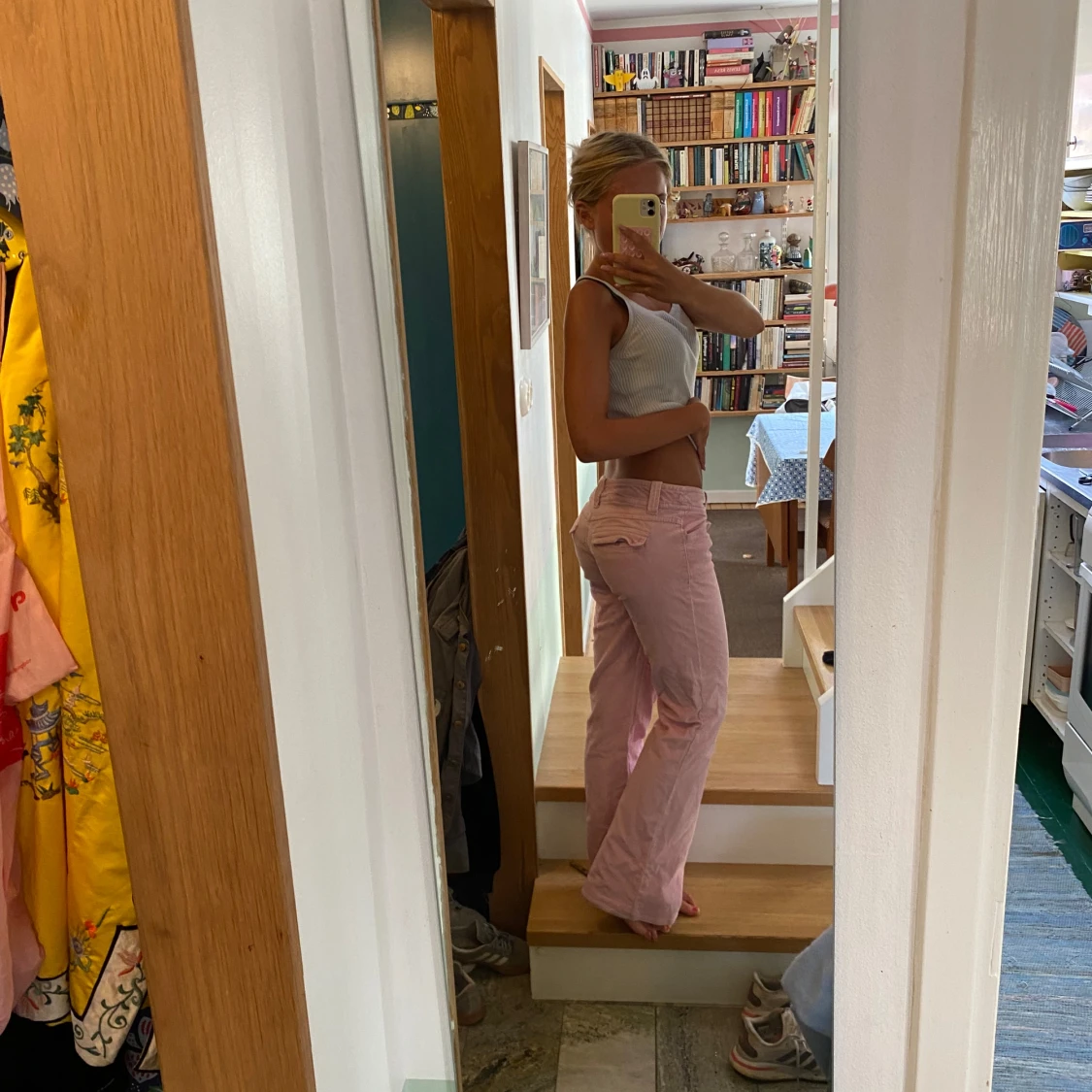 Rosa lågmidjade Bootcut jeans  - 1