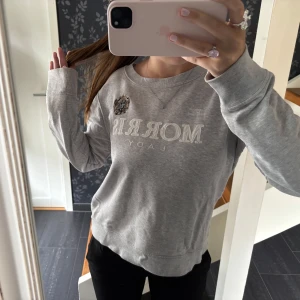 tjocktröja Morris - tröja från Morris, köpt på sellpy 🦋