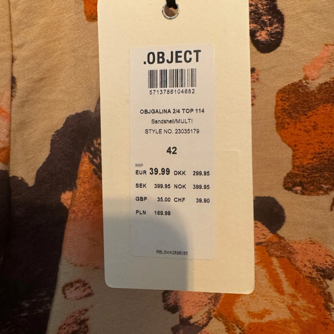 Mönstrad topp från Object - 2