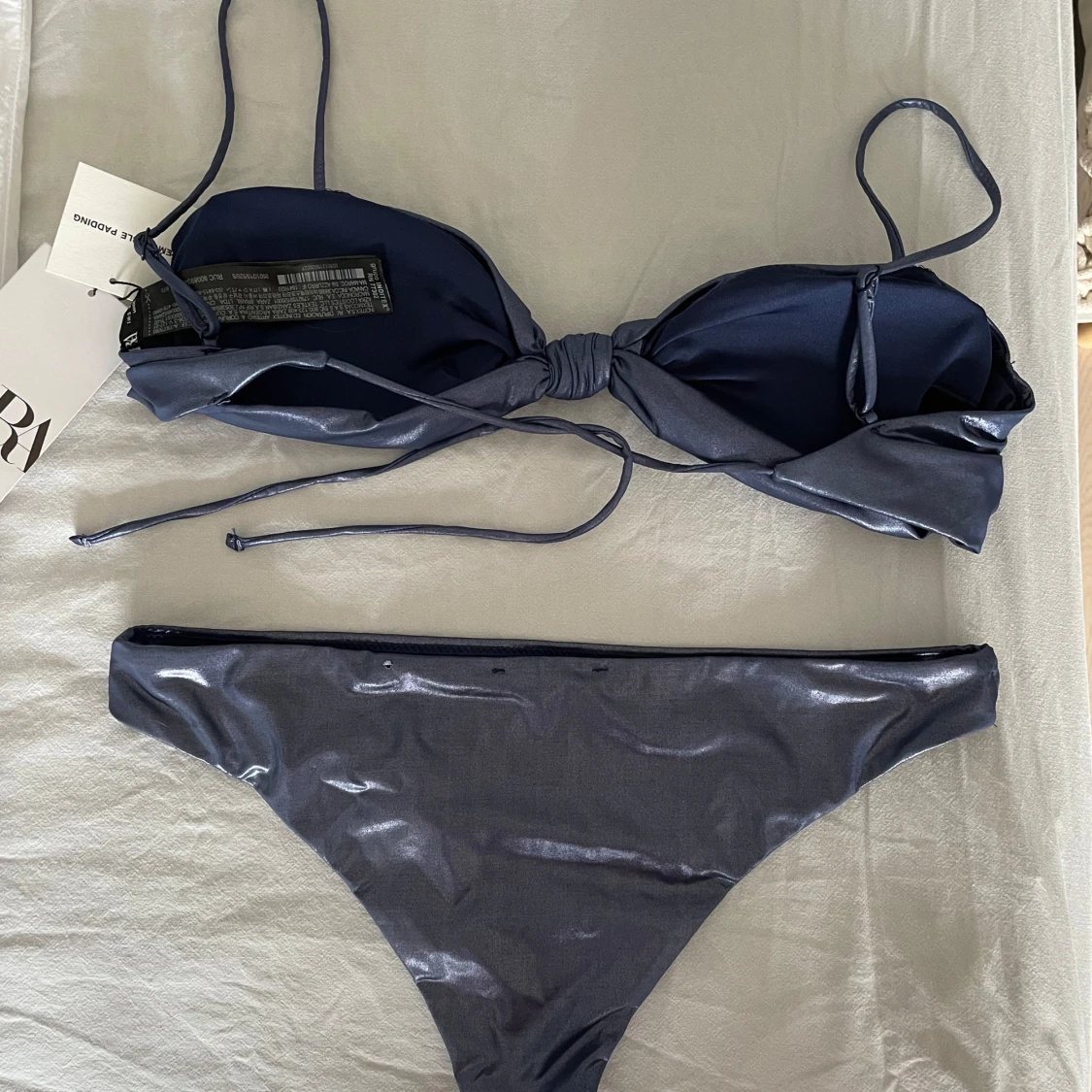 Mörkblå bikini från Zara - 1