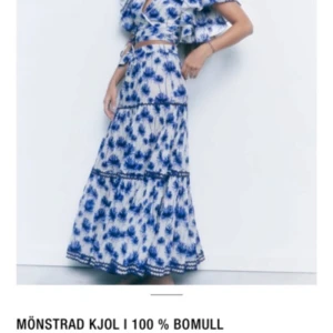 Långkjol - Supersöt Långkjol från Zara! Är knappast använd och passar storlek XS och S!🌸nypris var 800 kr. 