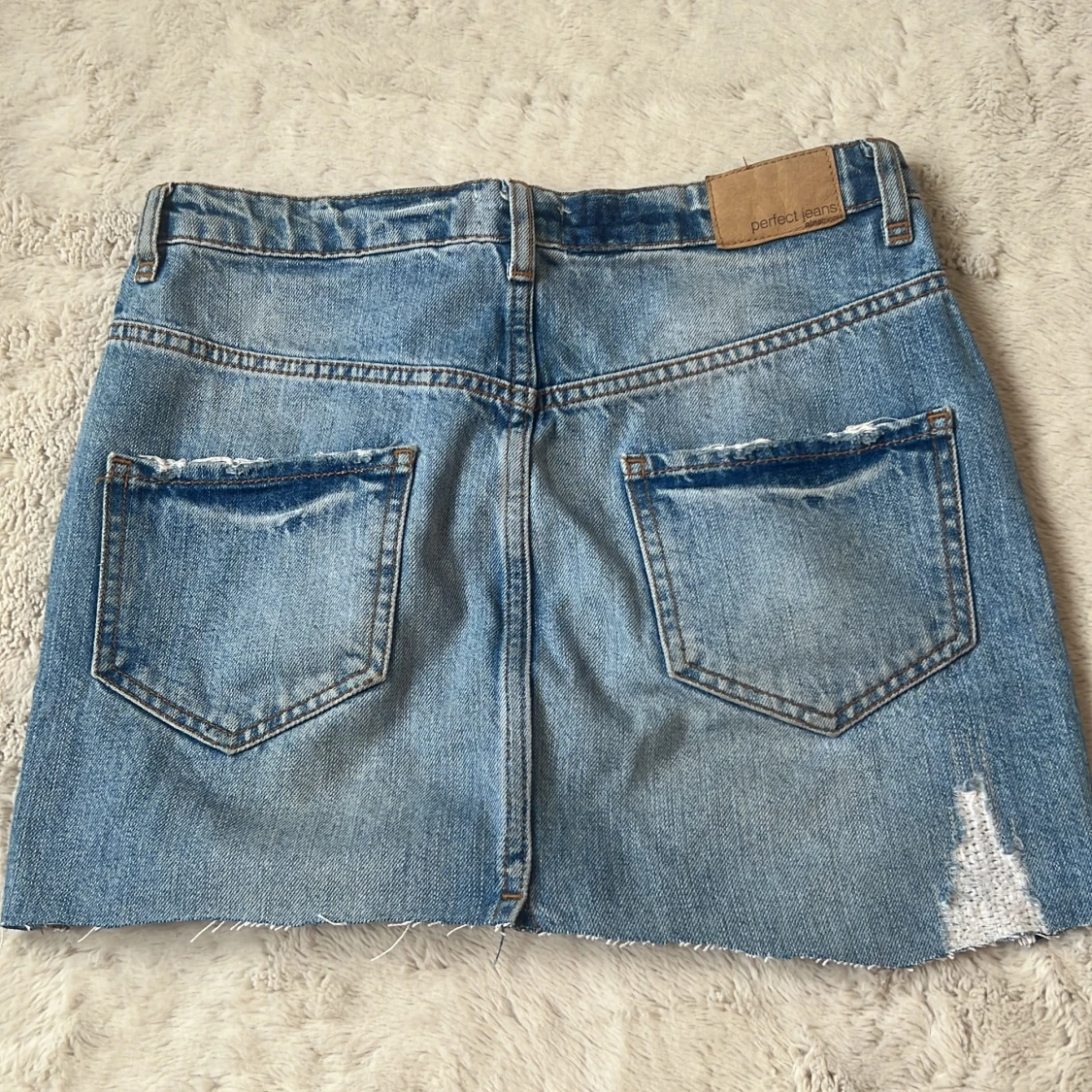 Blå jeanskjol från Perfect Jeans - 1