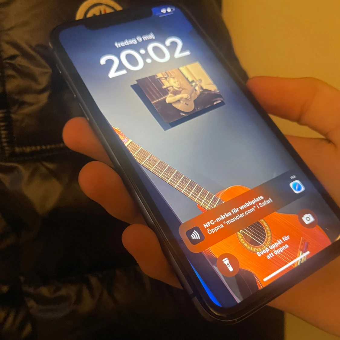 Svart dunjacka från Moncler - 4