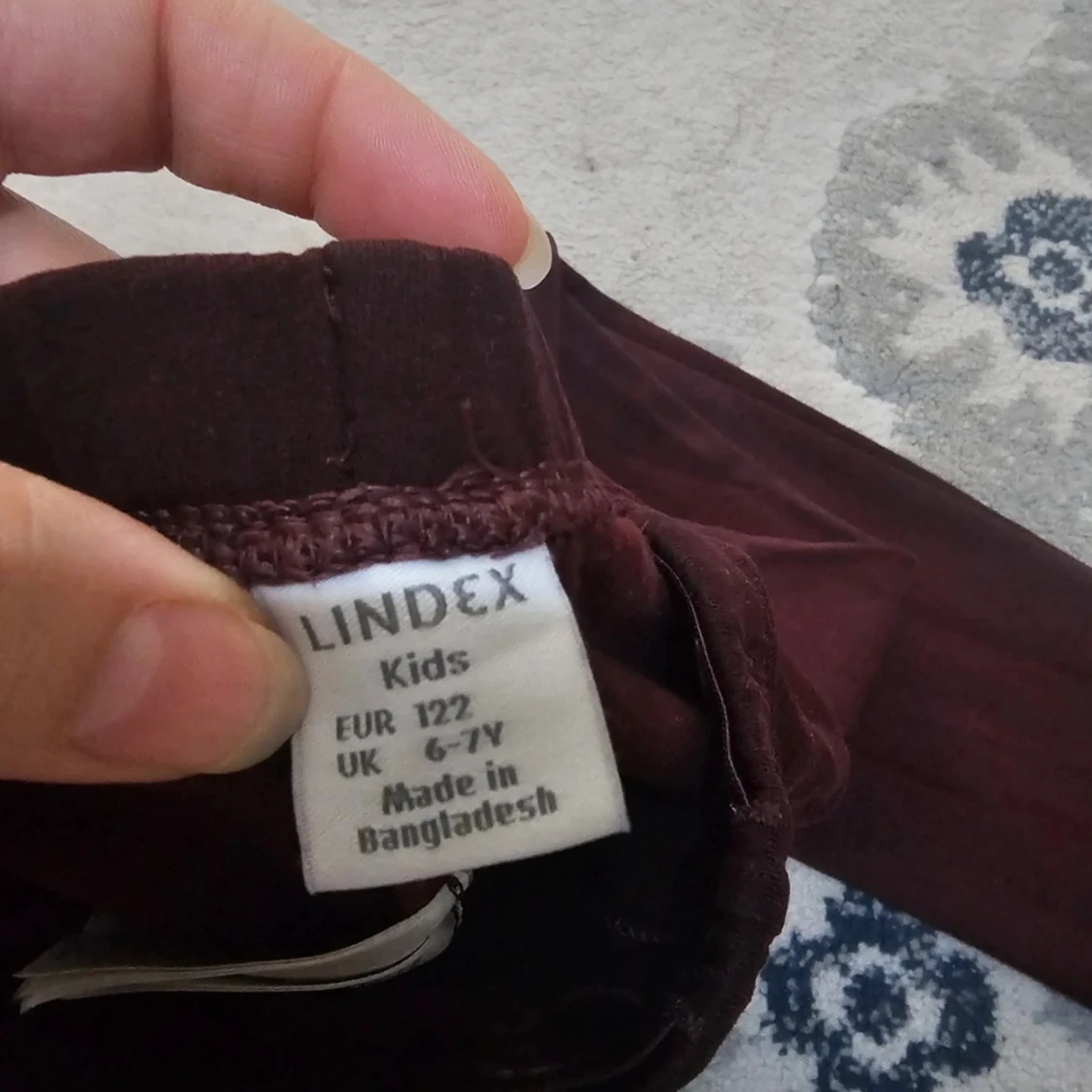 Mörklila långärmad tröja med igelkottmotiv med byxor - 2