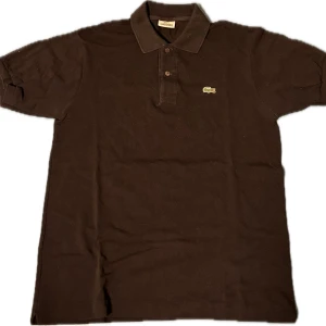Lacoste piké - Riktigt skön nu till sommaren pris kan diskuteras vid snabb affär