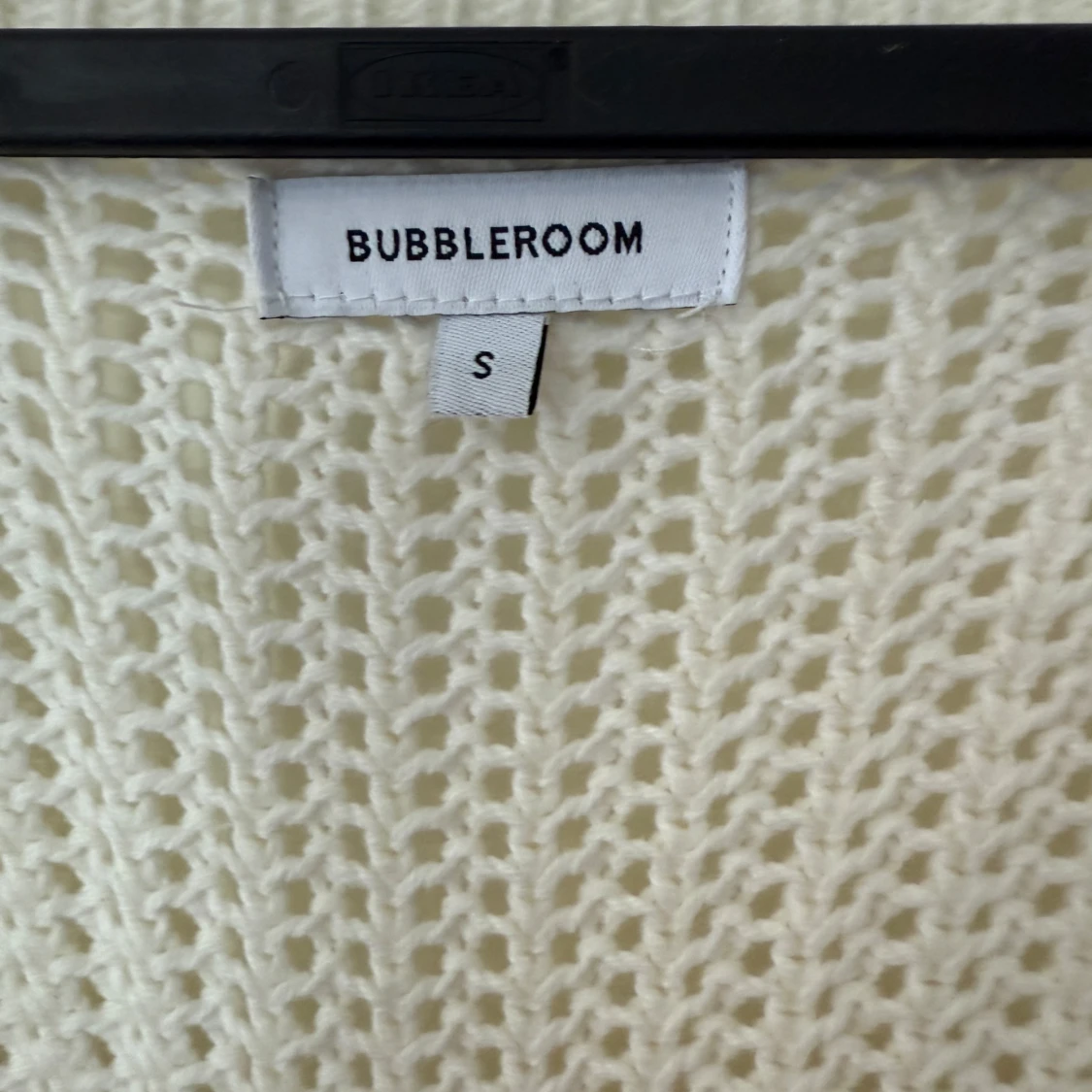 Vit stickad tröja från Bubbleroom - 1