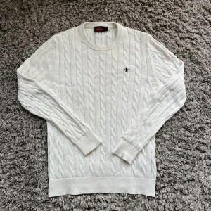 Kabekstickad Morris tröja - Säljer denna rikigt feta Kabelstickade morriströjan!🙌SKICK : SOM NY / 100% Pima cotton!🤝Storlek S passar S!👍Hör gärna av er om ni har funderingar!⭐️