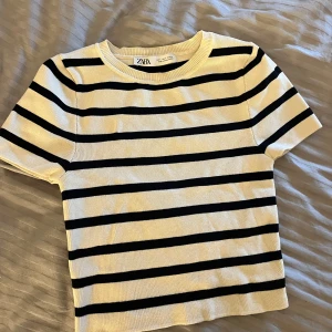 Randig topp från Zara - Topp från Zara 