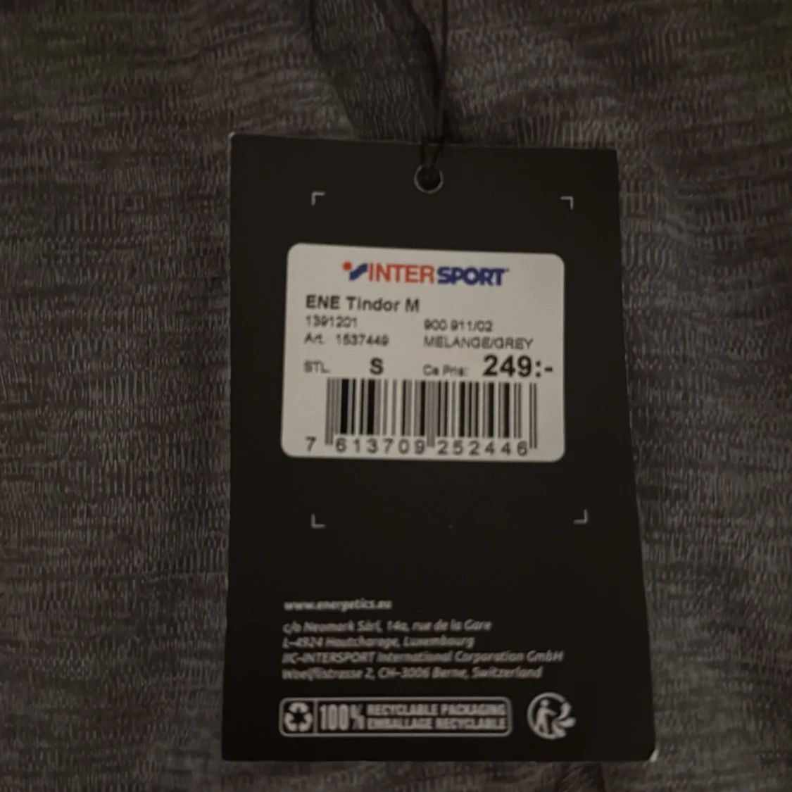 Grå träningsshorts från Energetics - 2