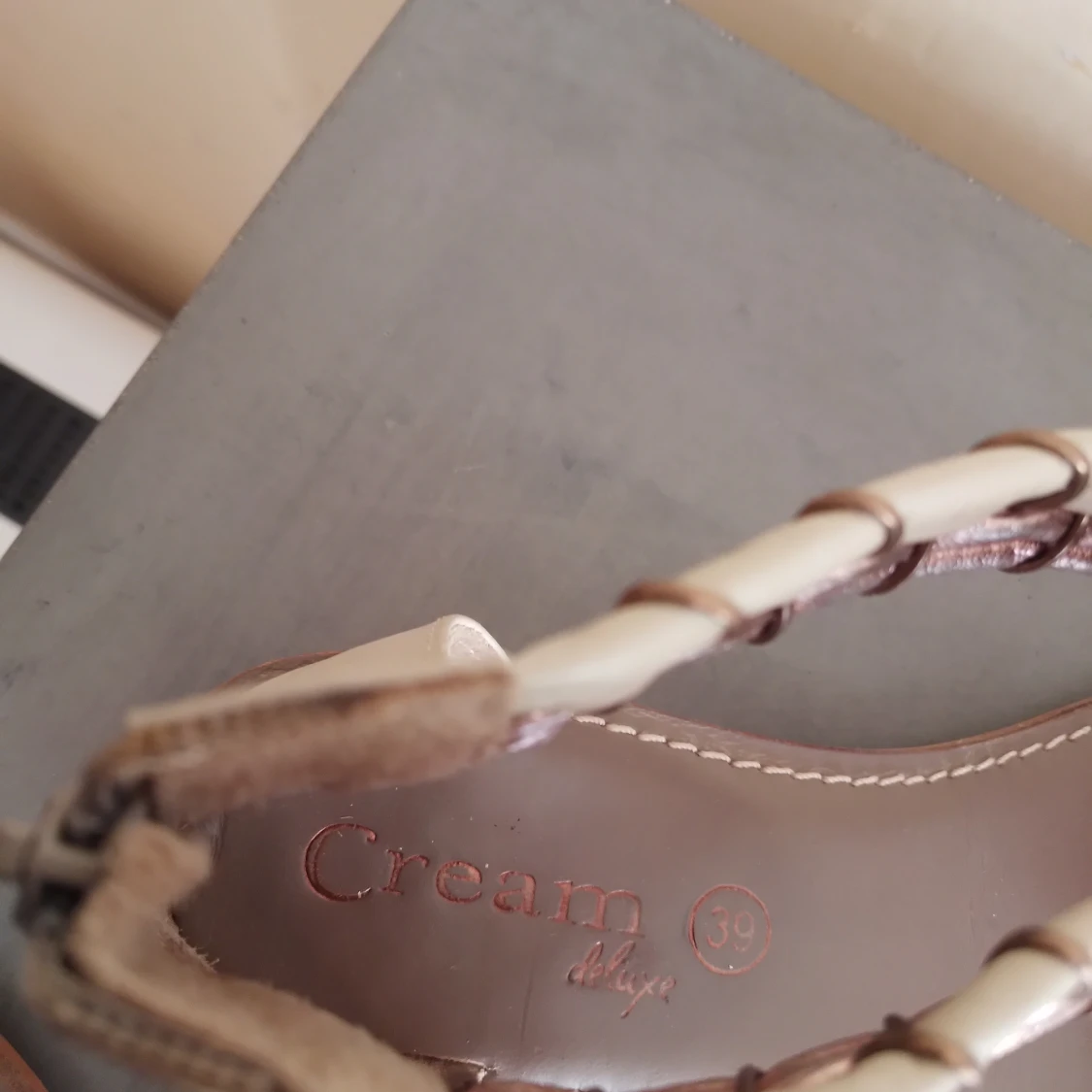 Beige och brons sandaler Cream Deluxe - 2