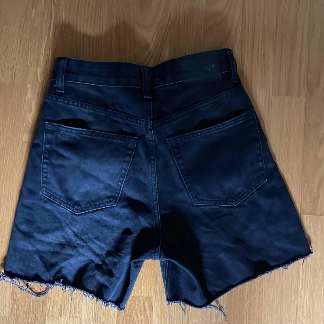 Högmidjade shorts  - 1