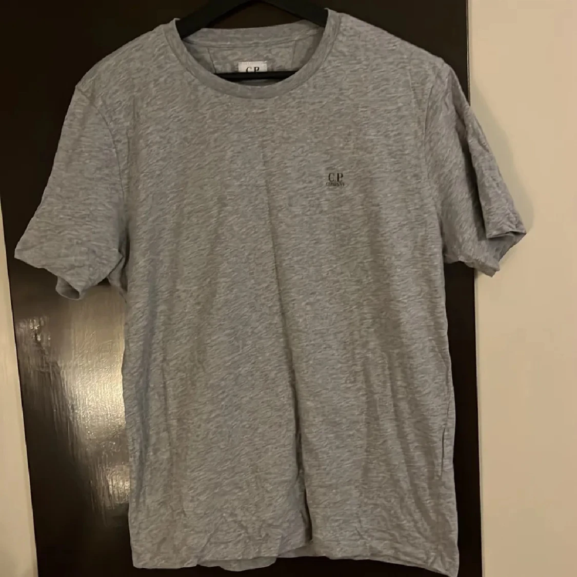 Grå t-shirt från C.P. Company - 2
