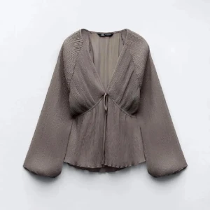  zara blus - jätte söt blus, så fin till hösten 🩷🩷