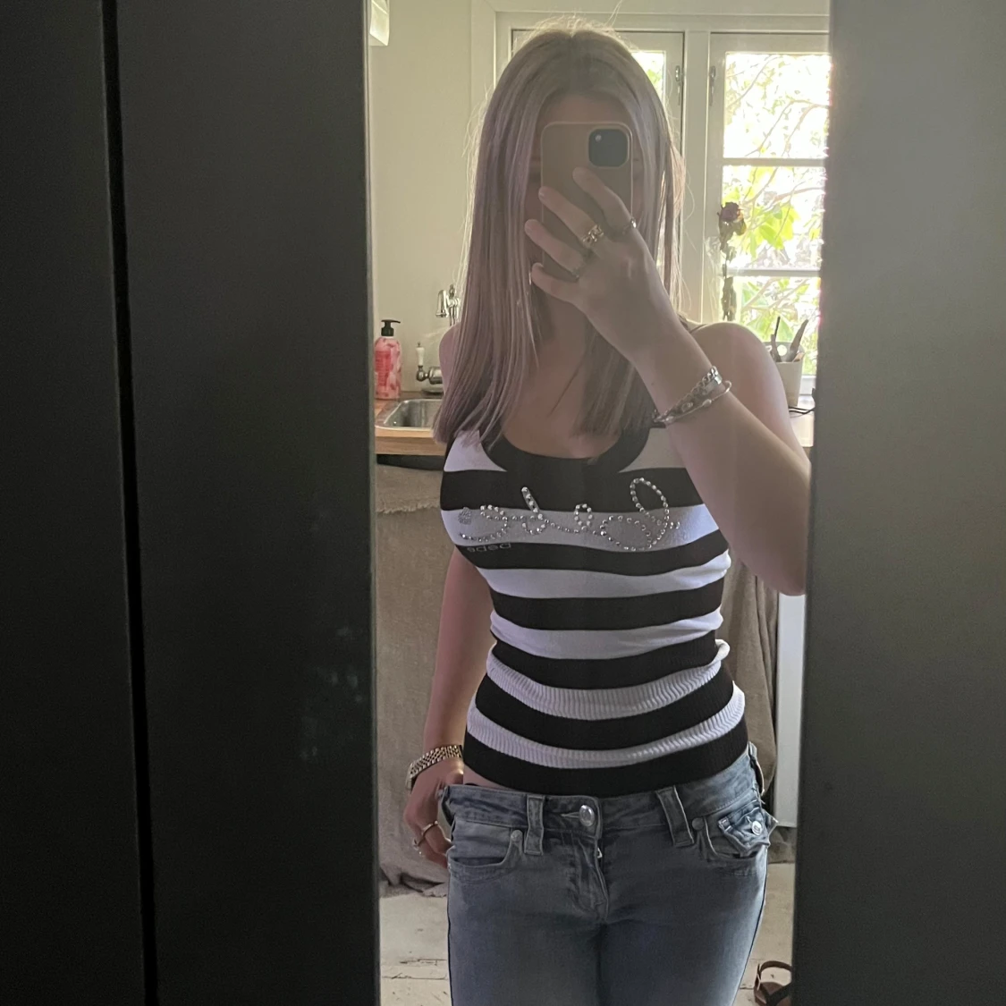 Randig ribbad linne från Bebe