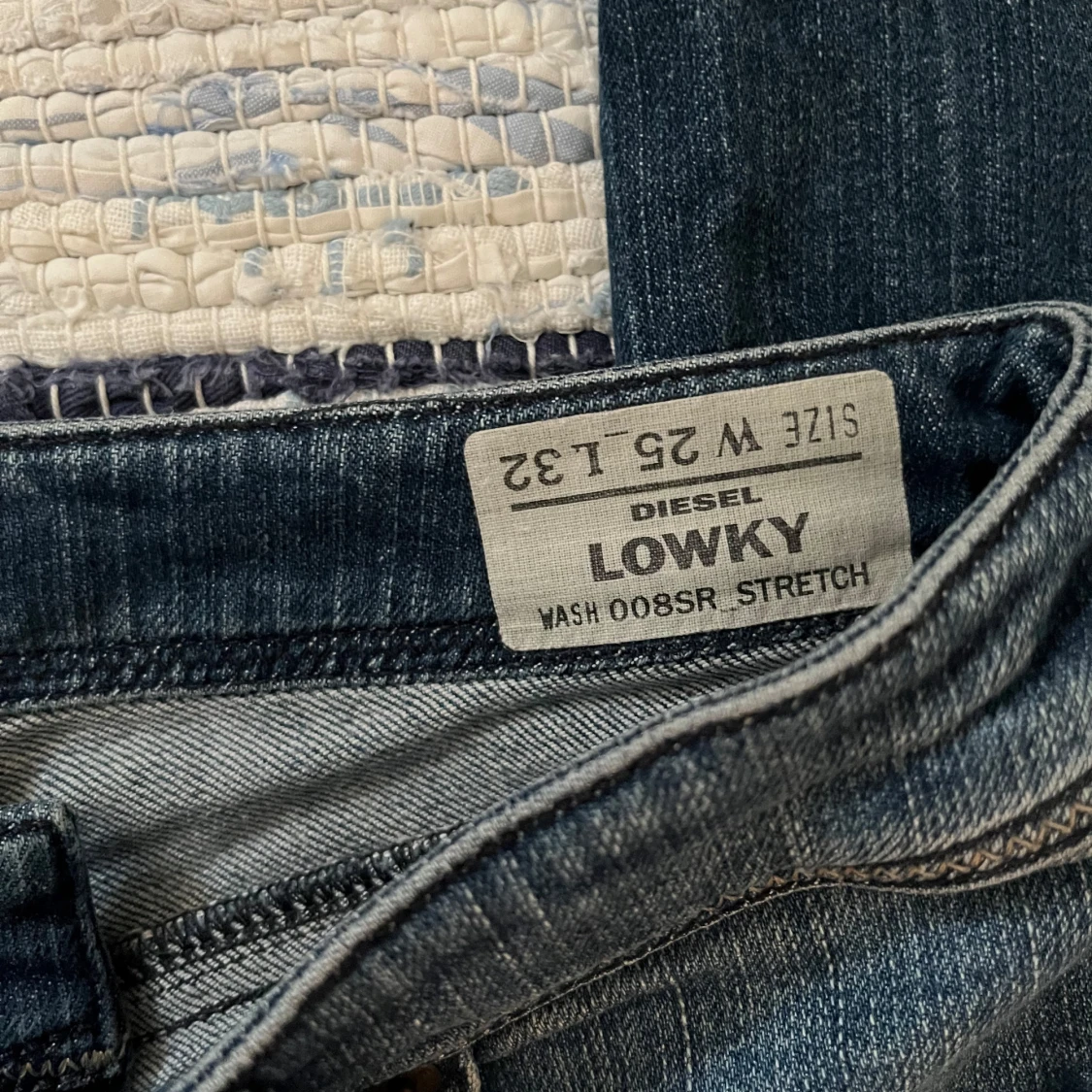 Diesel jeans i nyskick - 93