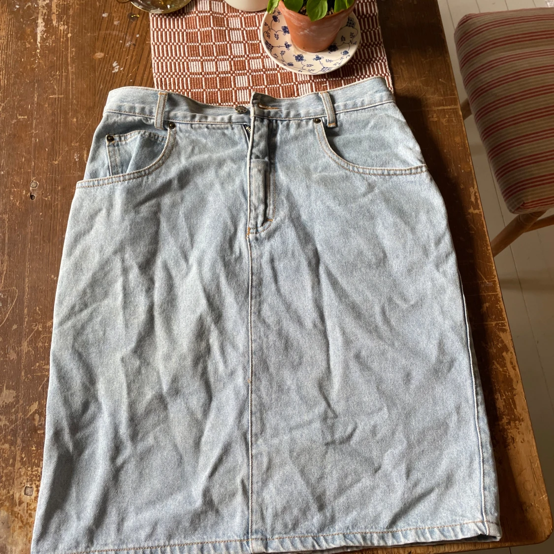 Ljusblå jeanskjol från Toptex - 1