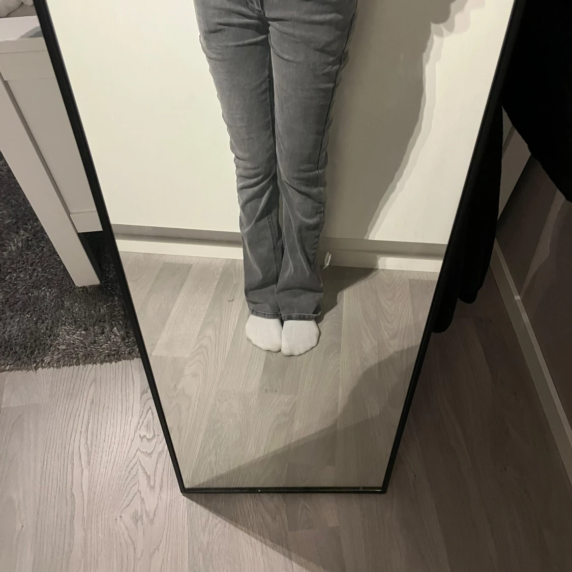 Grå low waist bootcut jeans