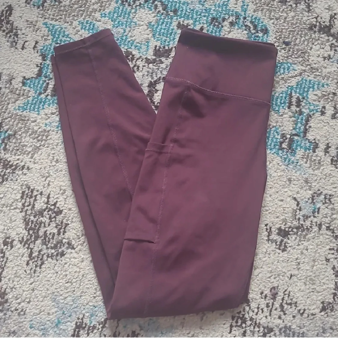 Röda tights från HM