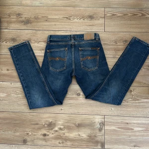 Nudie jeans - Tja! Säljer ett par feta jeans från nudie. Bra skick! Modellen är ”Lean Dean” vilket är slim. Storlek w27 l30. 