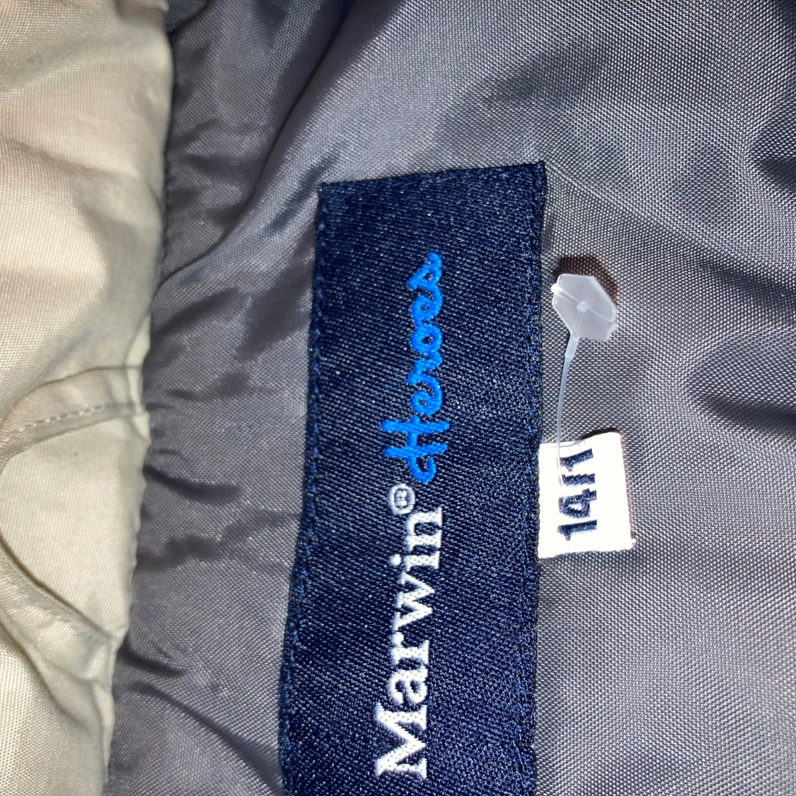 Beige dunväst från Marwin - 4