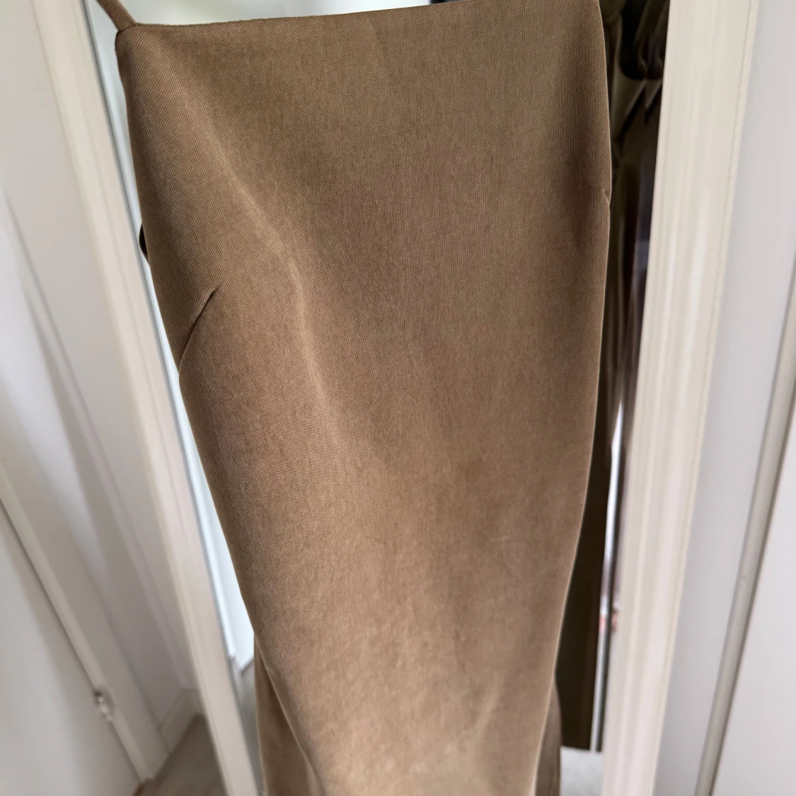 Olivgrön långklänning - 3