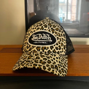 Von Dutch keps - Von dutch keps i cheetah / leopard print. 
