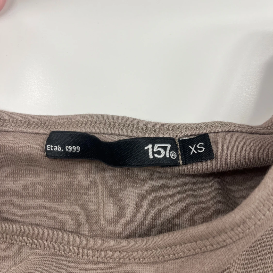 Beige långärmad tröja från 157 - 1