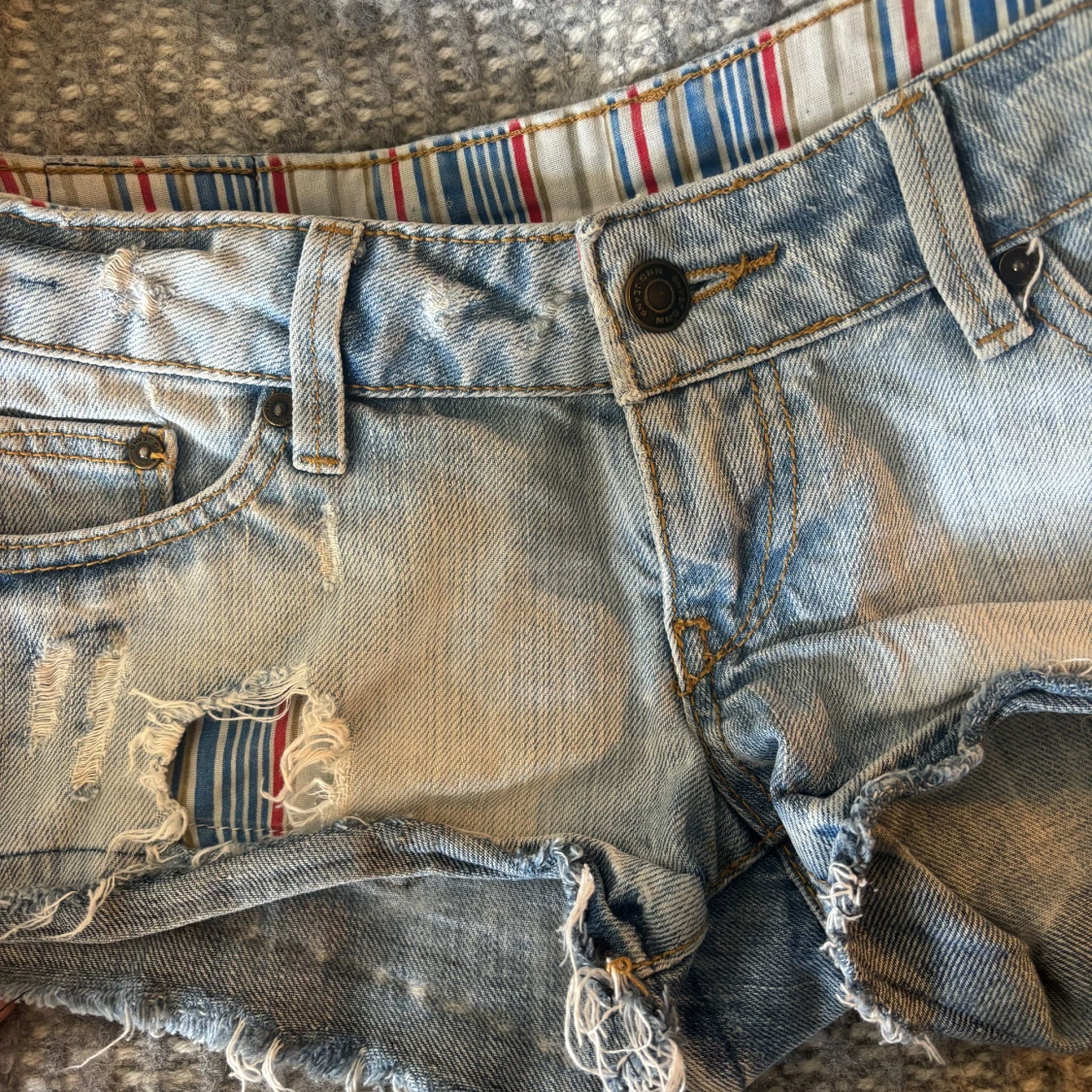 Lowaist jeansshorts - 2