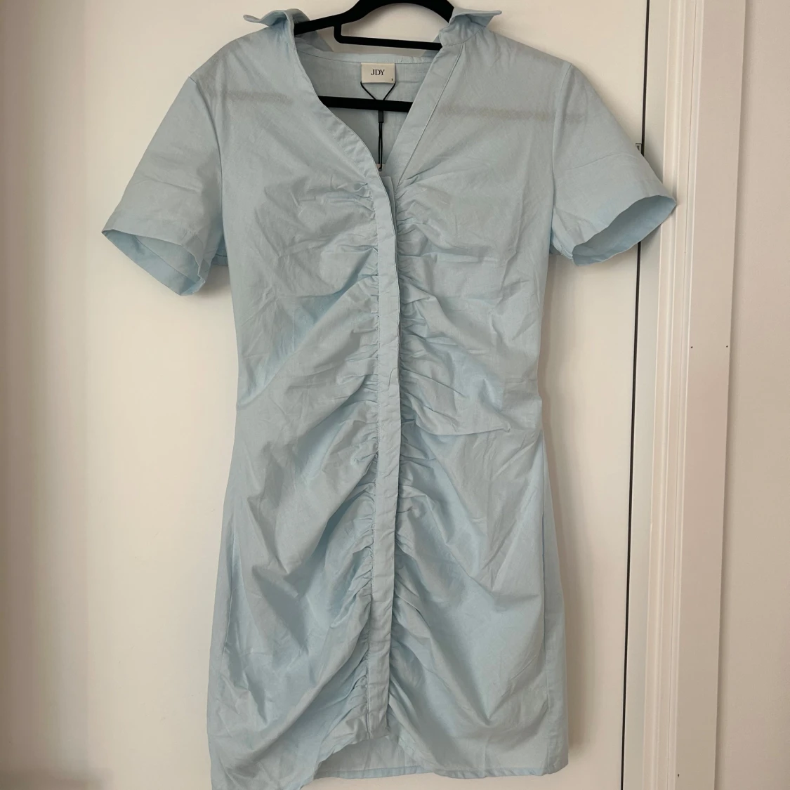Ljusblå skjortklänning från JDY - 2