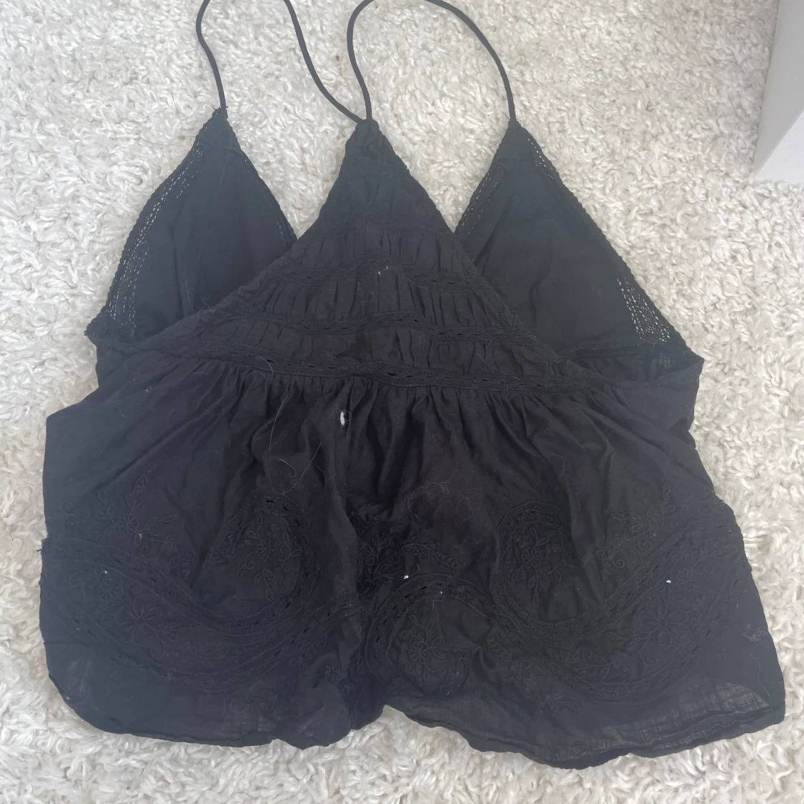 Svart broderad linnetopp från Zara - 1