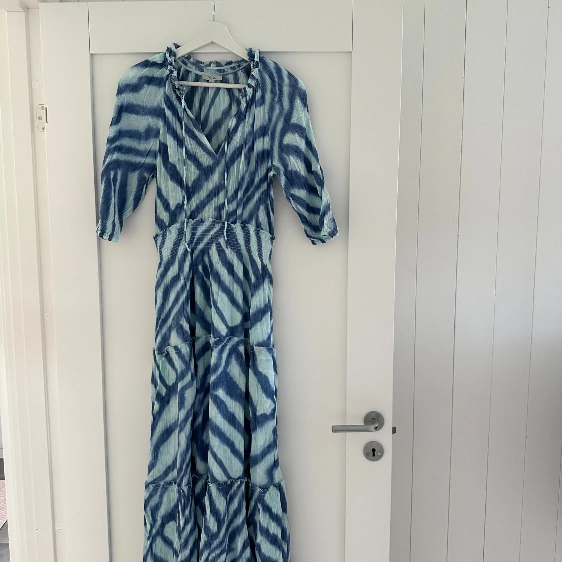 Blåvit långklänning från Rails - 3