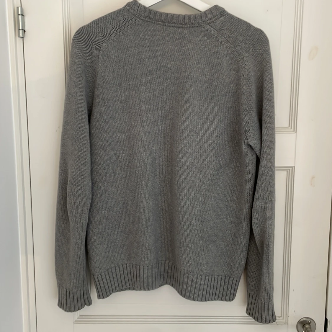 Grå stickad tröja Morris R Club - 1