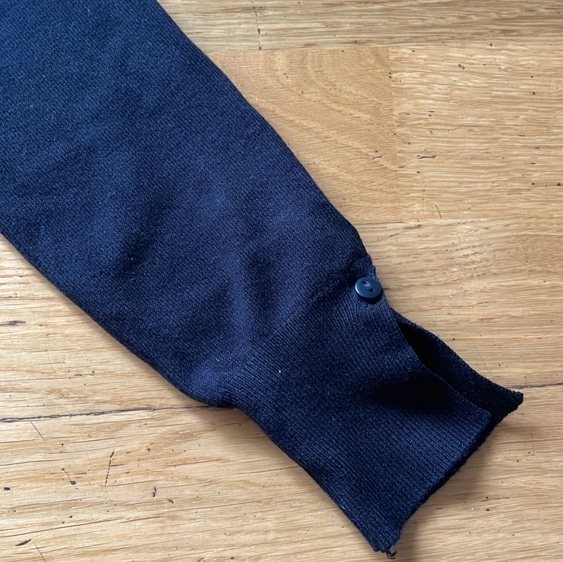 Svart polotröja från Bershka XS - 2