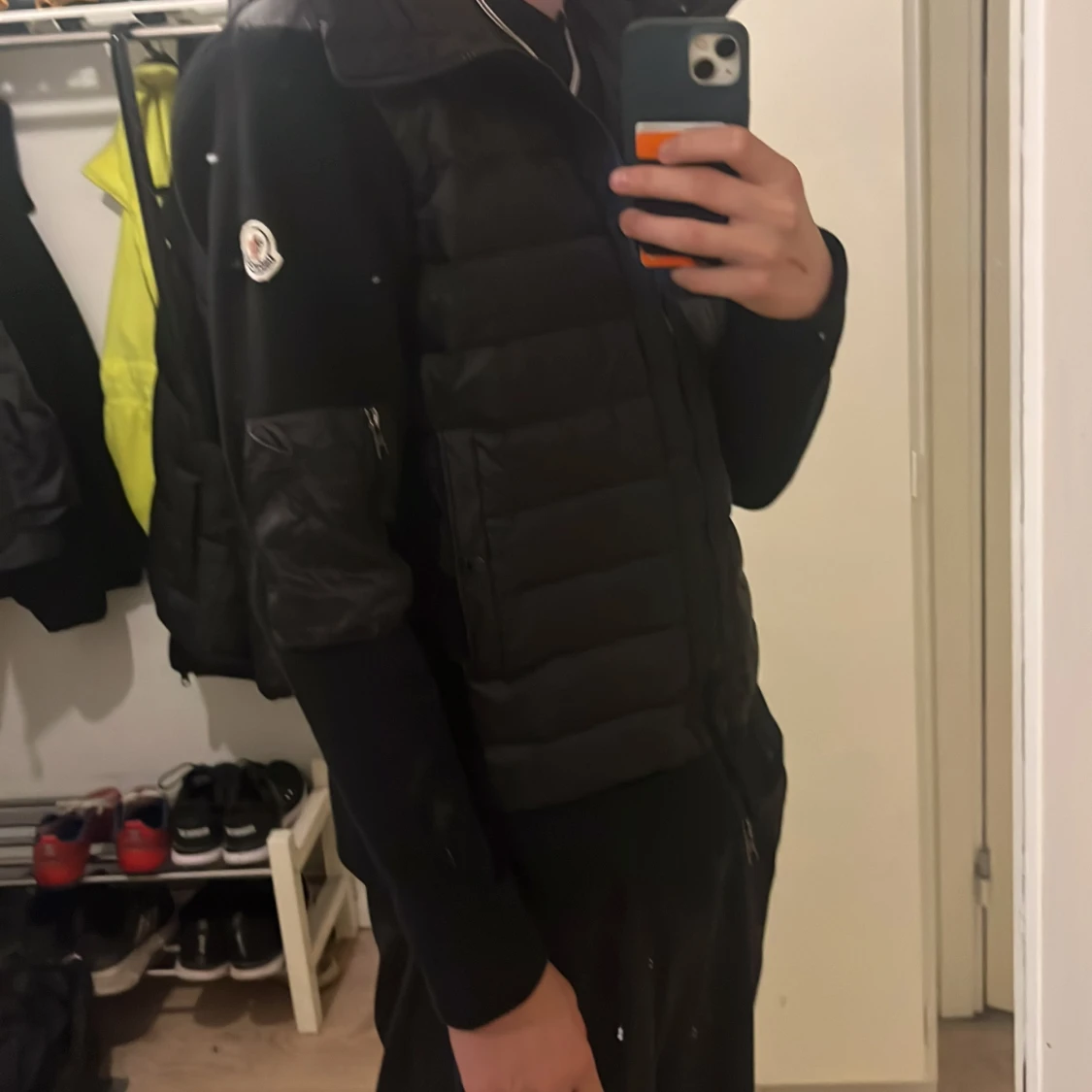 Svart cardigan från Moncler