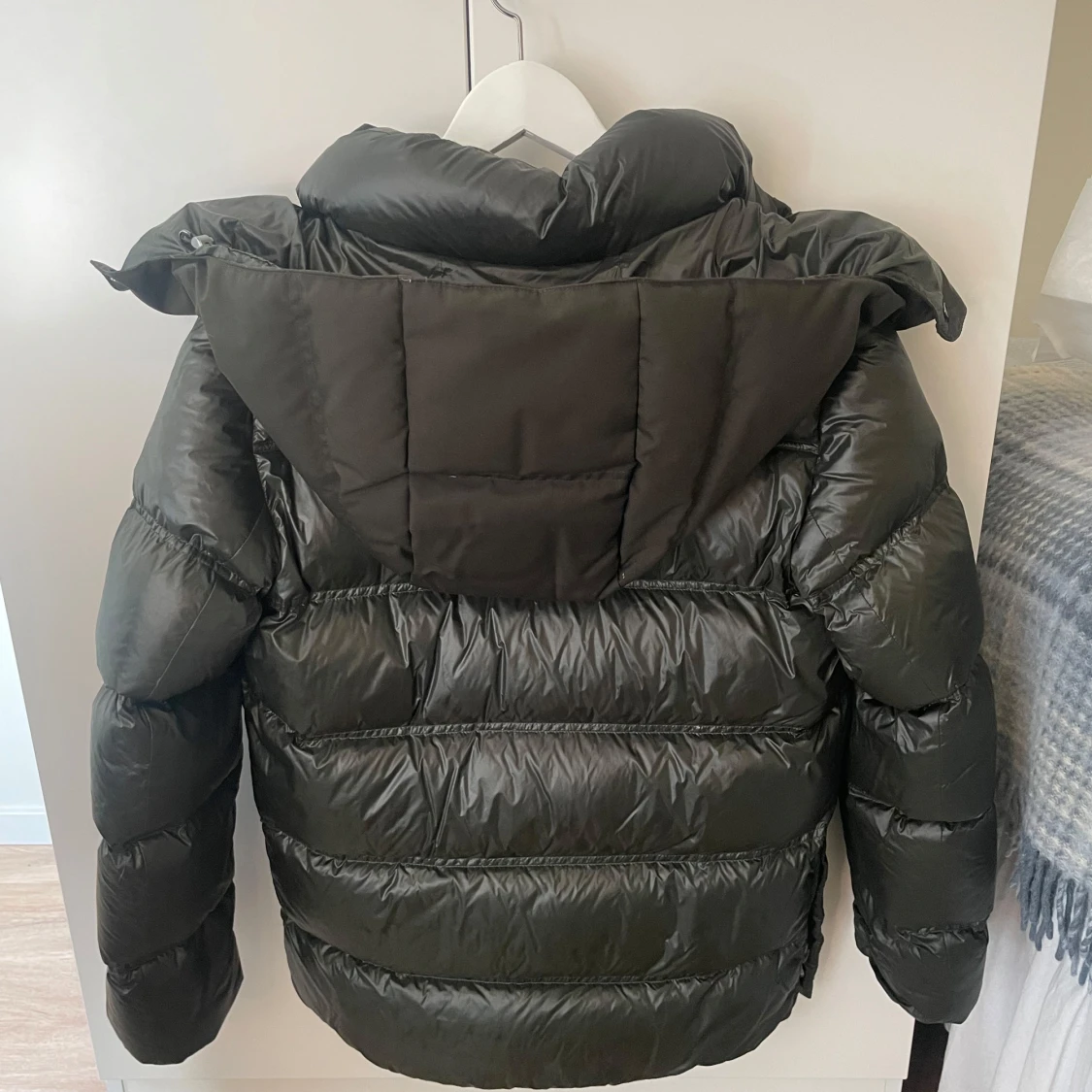 Mörkgrön pufferjacka  - 3