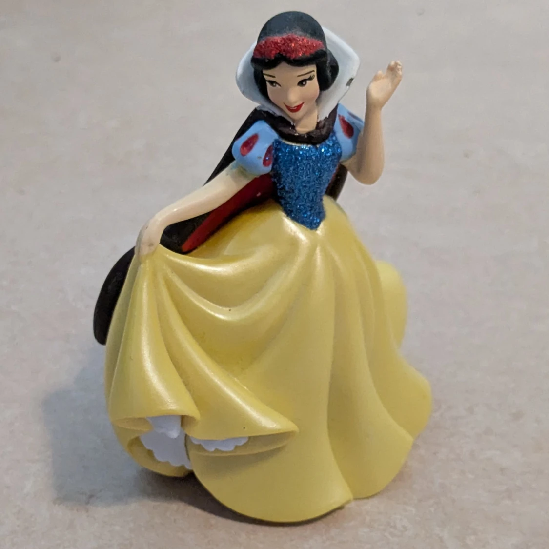 Sagofigur Snövit från Disney  - 2