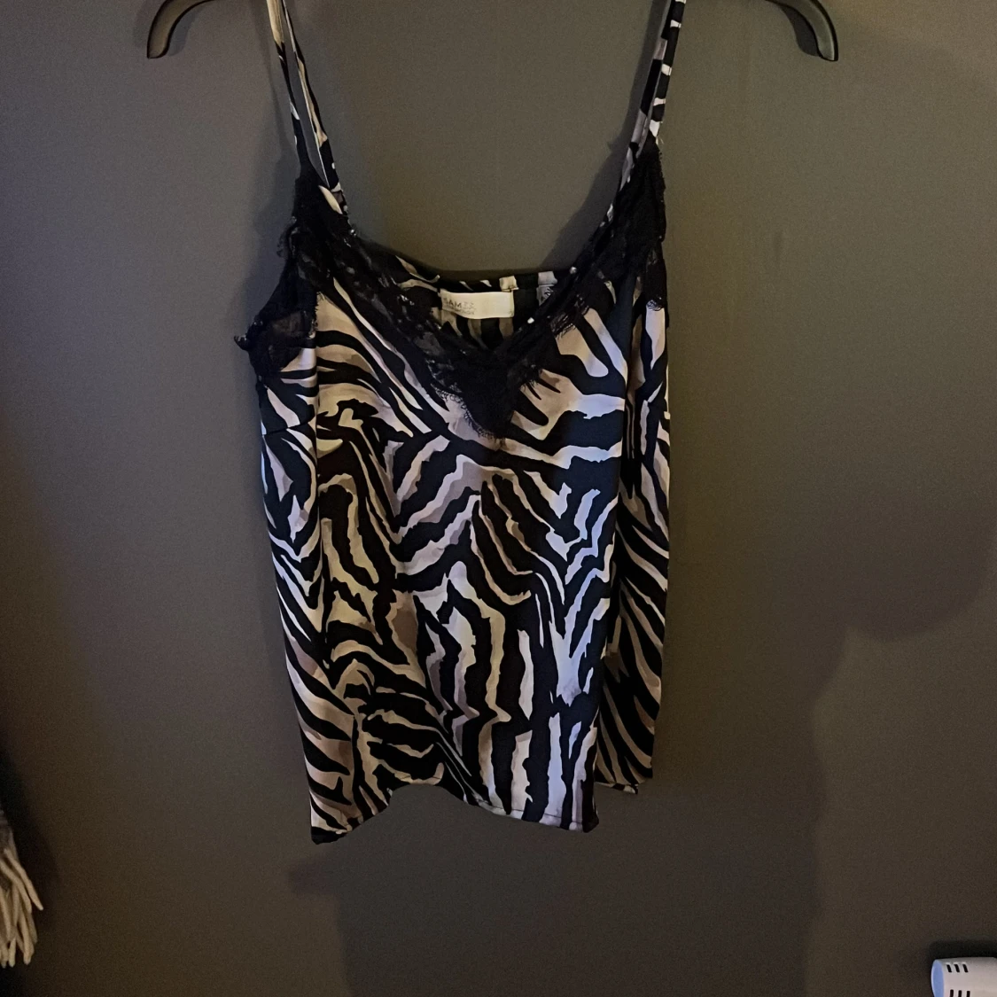 Zebramönstrad linnetopp från Samsa Collection