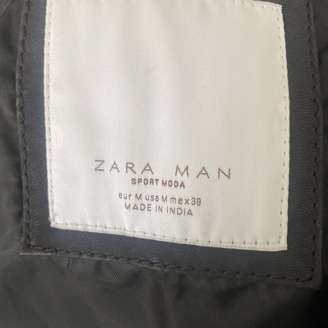 Svart skinnjacka från Zara Man vintage - 2