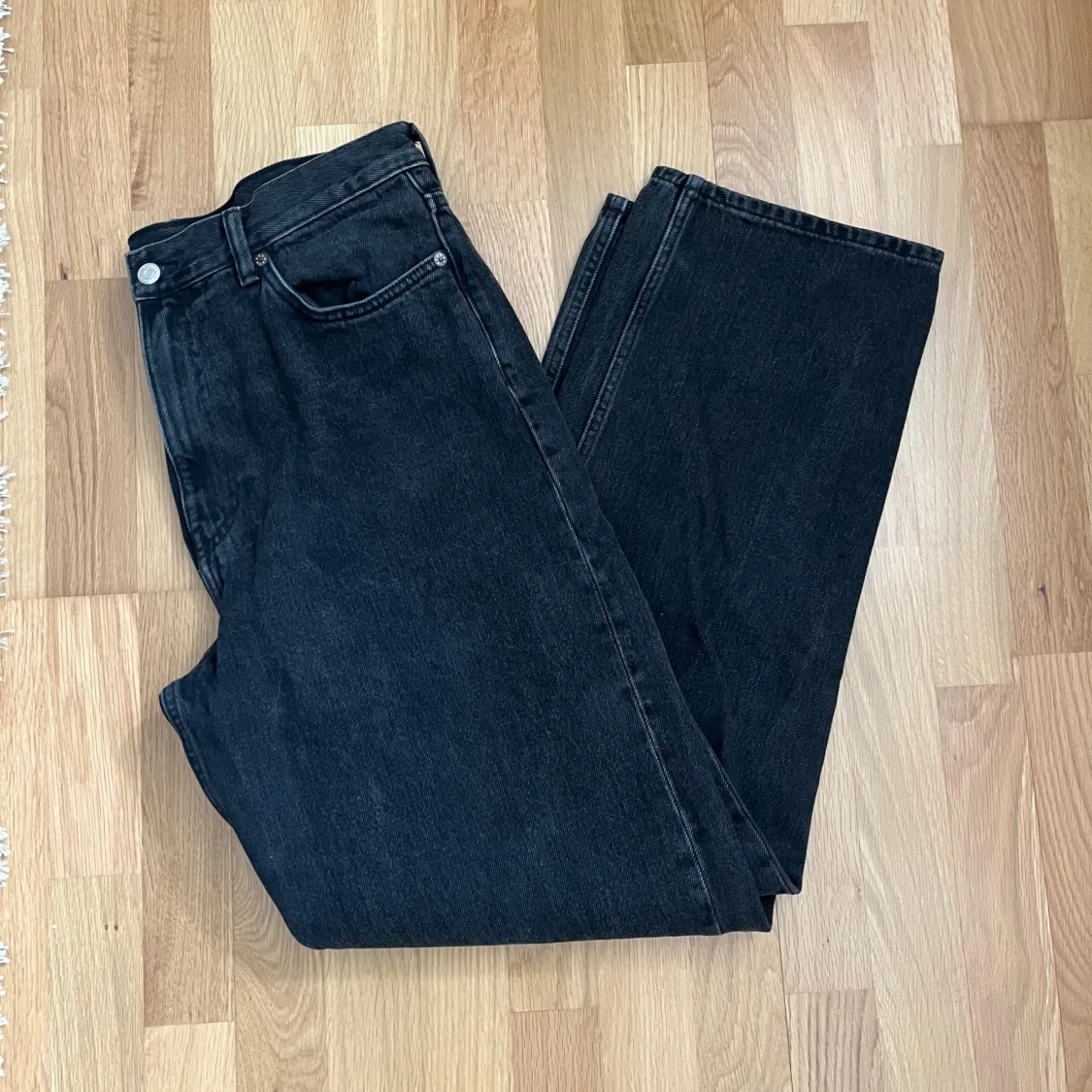 Svarta jeans från Weekday