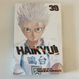 Haikyu!! Vol. 39 - På engelska och aldrig läst! skriv privat om du har några frågor 🤍 
