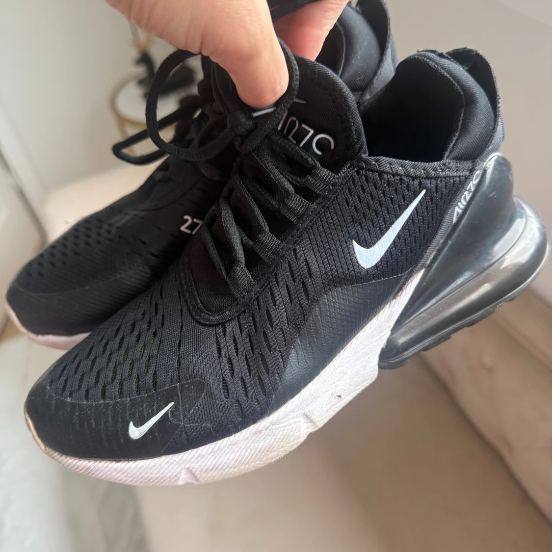 Nike Air Max 270 svarta sneakers