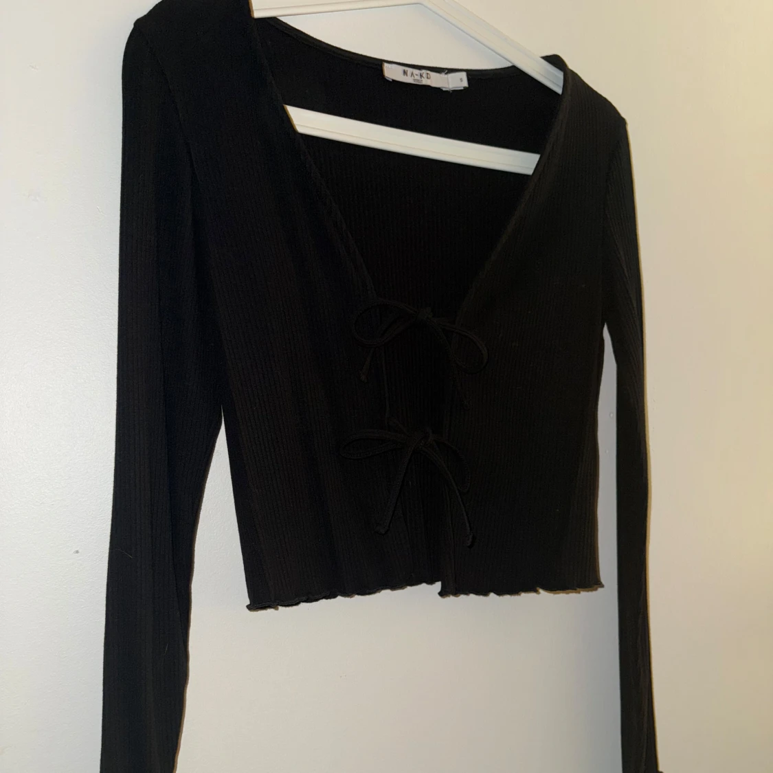 Svart ribbad bolerotopp från NA-KD - 3