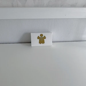 30-Pack ängel present pappersetiketter - 30-Pack helt nya söta present pappersetiketter med en ängel på med silver snören till från DESIGN BY ANNAVIKTORIA! FÖRST TILL KVARN!