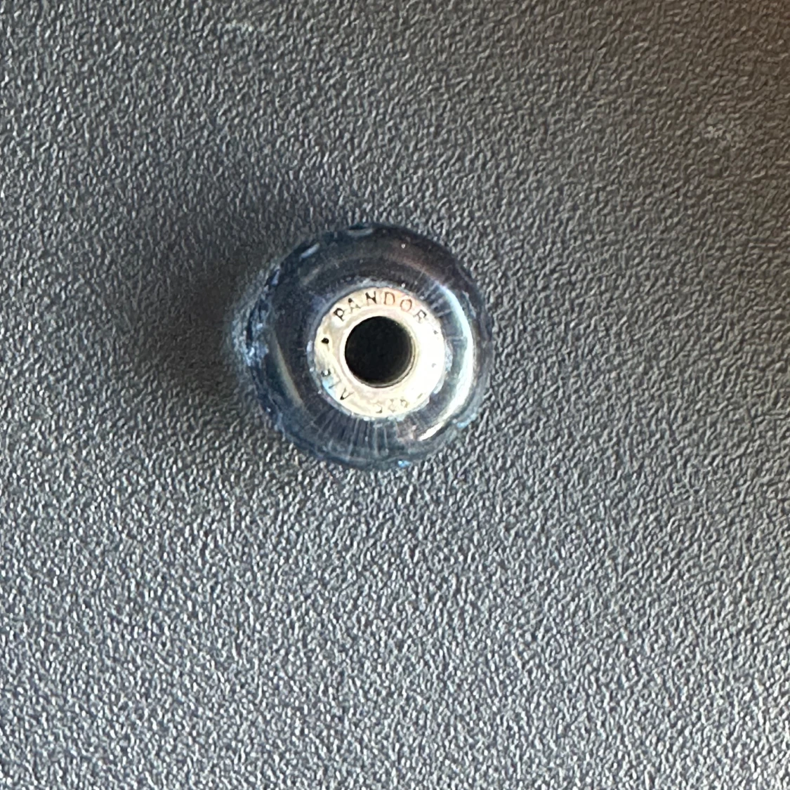 Blå glittrig Pandora-berlock i glas - 1