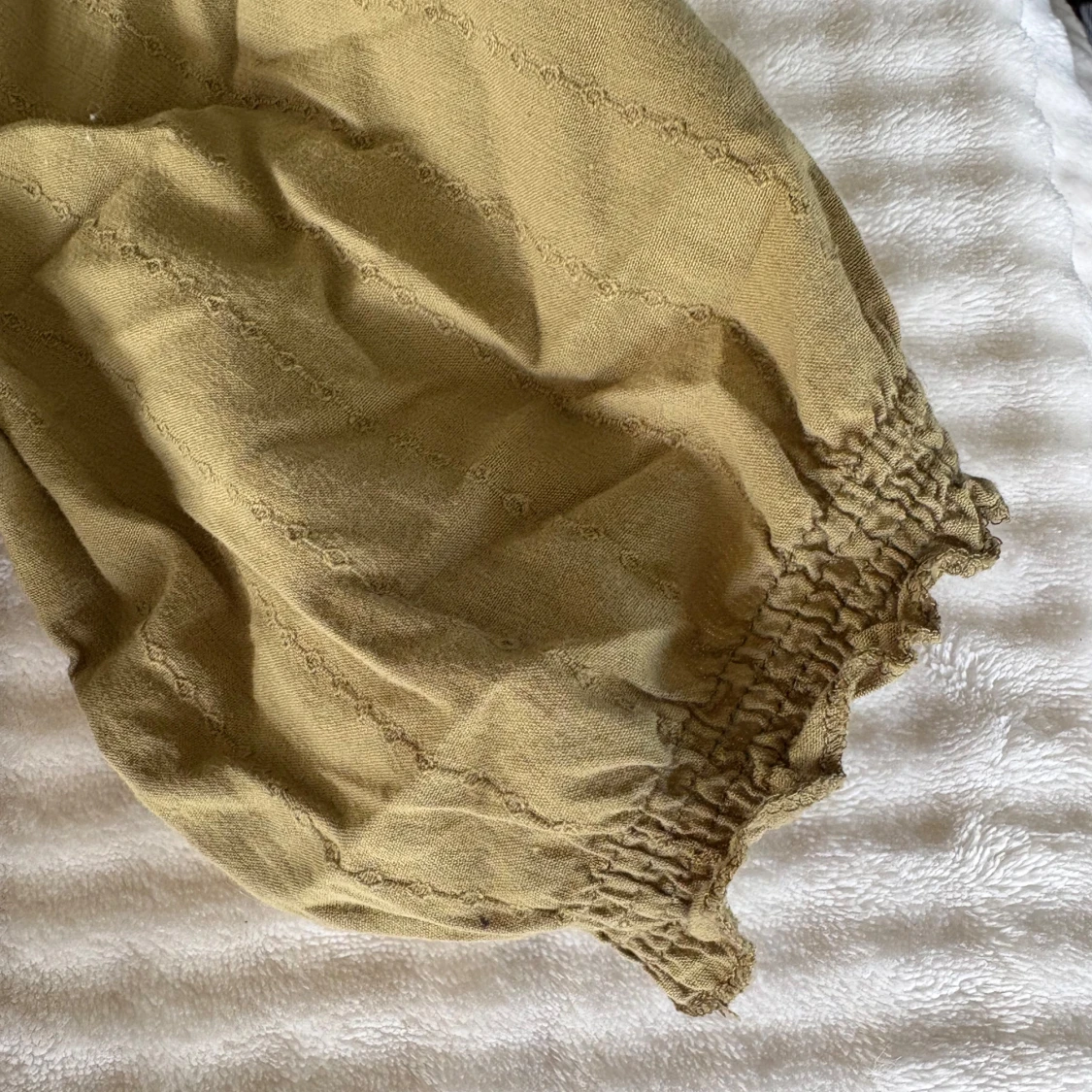 Grön blus med snörning från Flash - 4