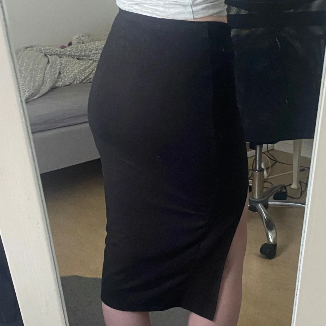 Svart långkjol med slits från H&M Divided - 1