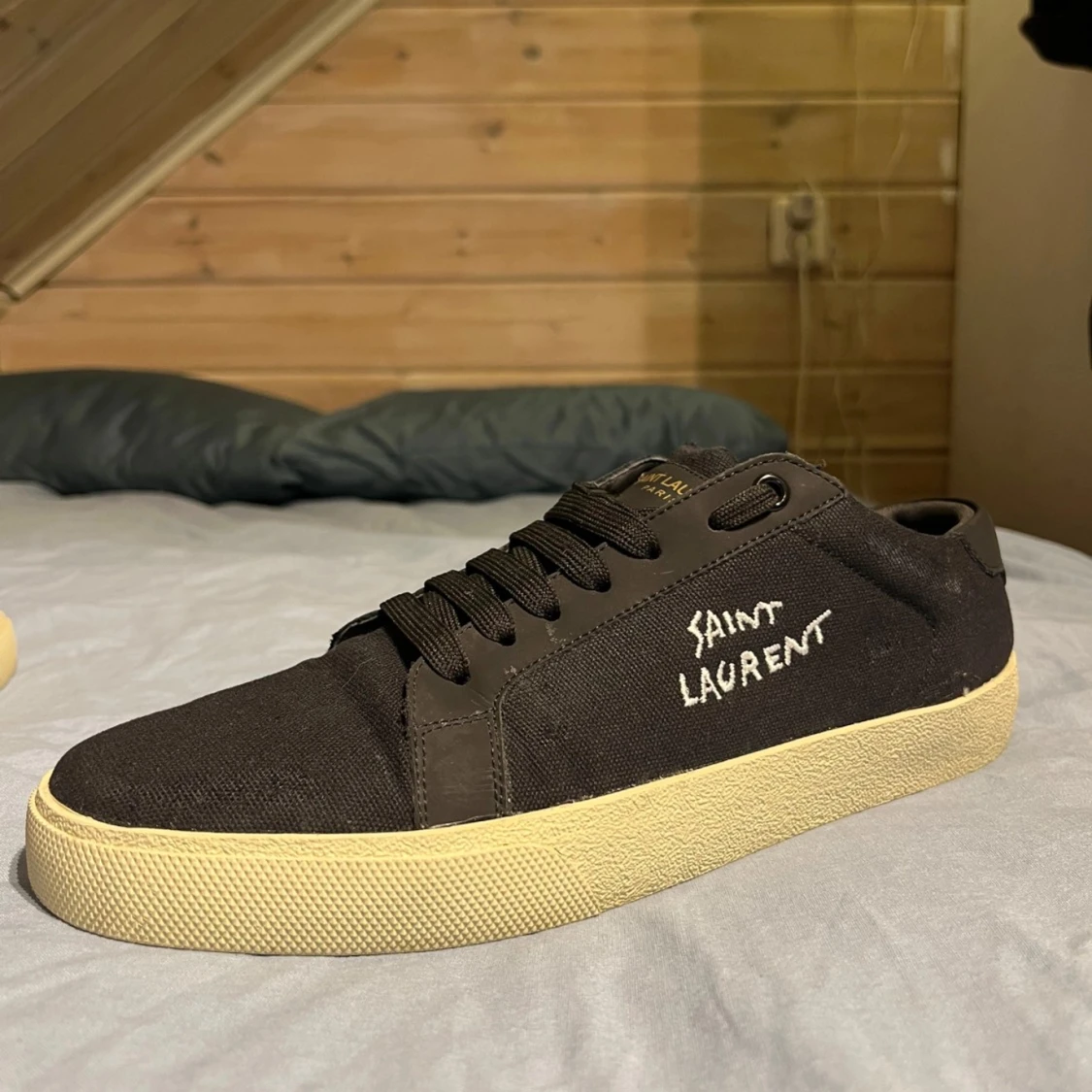Svarta sneakers från Saint Laurent - 2